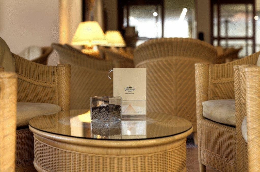 Hotel Piramida マリボル レストラン 写真